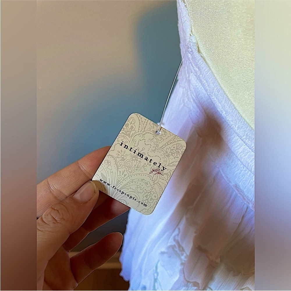Free People One *Adella* White Lace Tiered Ruffle Halter Slip. NWT. Medium - Picture 7 of 7
